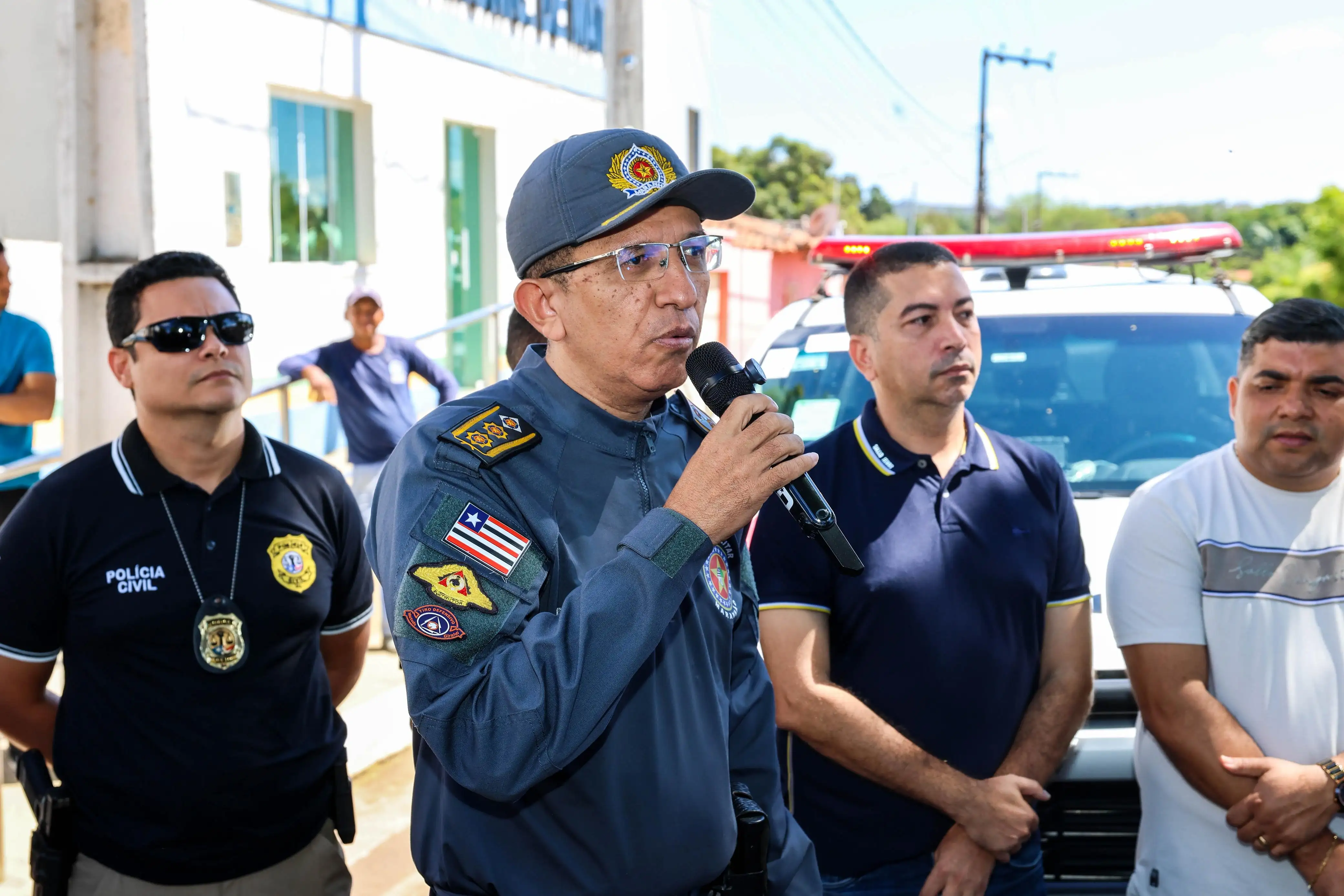 Foto 3 – Matões recebe nova viatura e ambulância em solenidade com autoridades