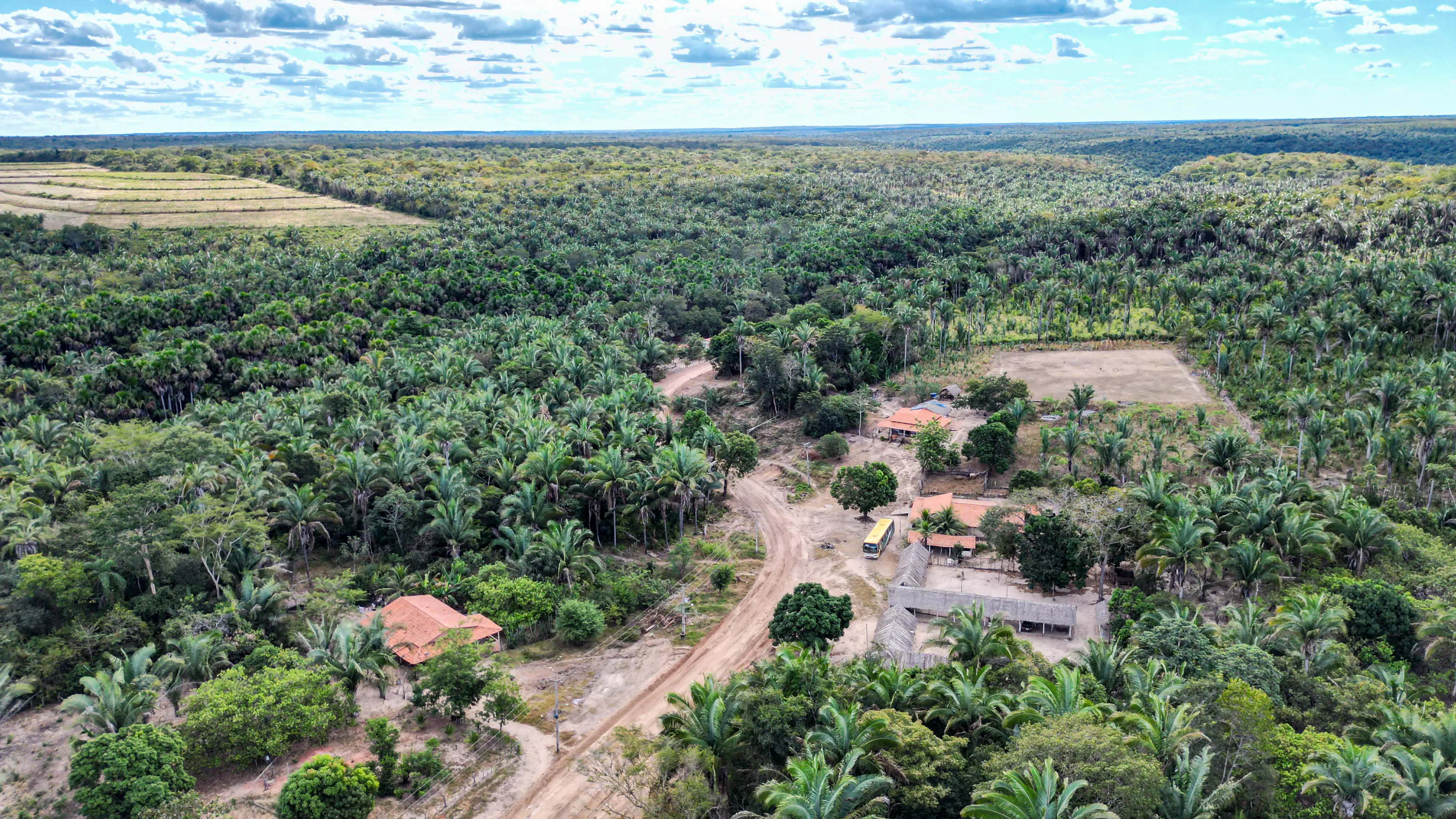 Foto 1 – Prefeitura de Matões conecta comunidades com a recuperação da estrada Santa Luzia–Zumbi